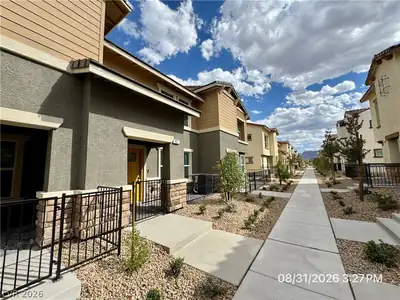 927 Pink Sugarbird Street, Henderson