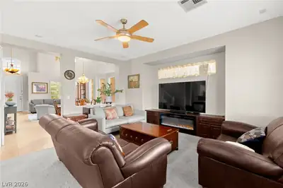 6172 Whitelion Walk Street Living Room