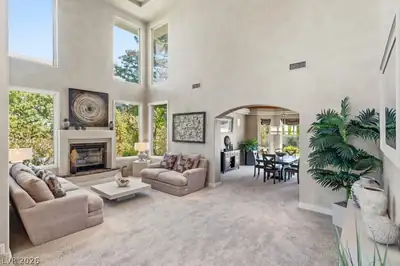 1632 Marbella Ridge Court Living Room