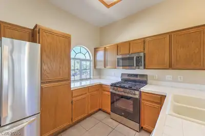 3125 North Buffalo Drive 2131 Kitchen