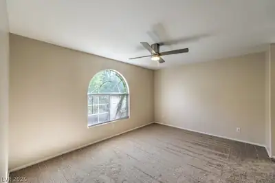 3125 North Buffalo Drive 2131 Bedroom
