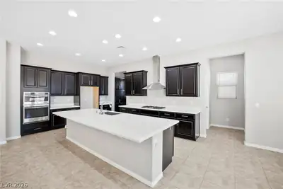 5703 Sproul Canyon Court Kitchen