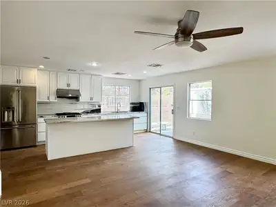 1951 Sundown Canyon Drive Kitchen