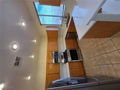 1812 Remembrance Hill Street Kitchen