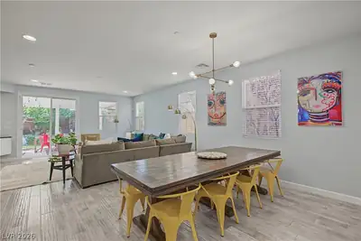 3171 Biccari Avenue Dining Area