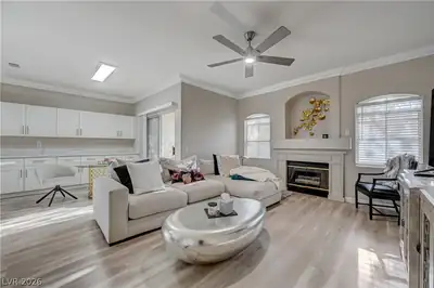 5415 West Harmon Avenue 1029 Living Room