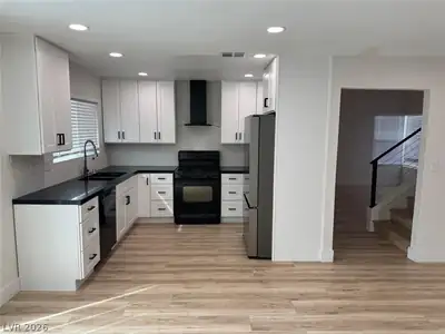 4787 Farlington Drive Kitchen