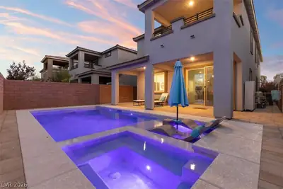 4140 Royal Melody Court Pool