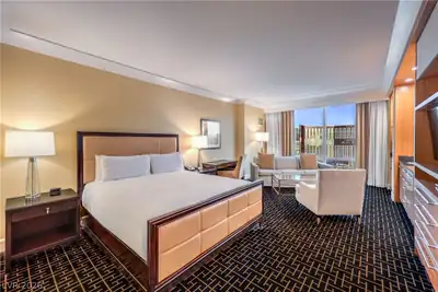 2000 North Fashion Show Drive 2900 Bedroom