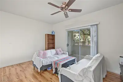 5655 East Sahara Avenue 1069 Living Room