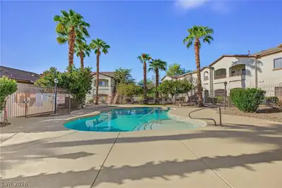 5655 East Sahara Avenue 1069 Pool