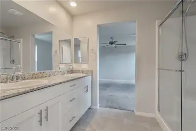 3831 Lambent Avenue Primary Bathroom