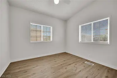 5914 Sassy Rose Drive Bedroom
