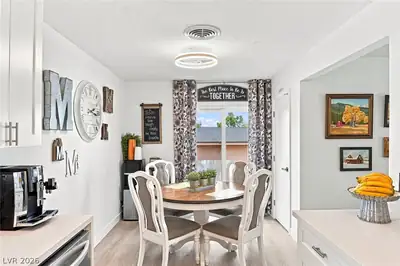 609 SIERRA Lane Dining Area