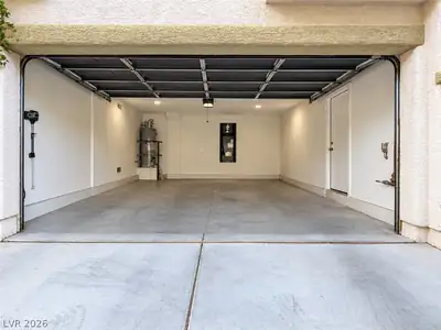 1257 Sand Castle Avenue Garage