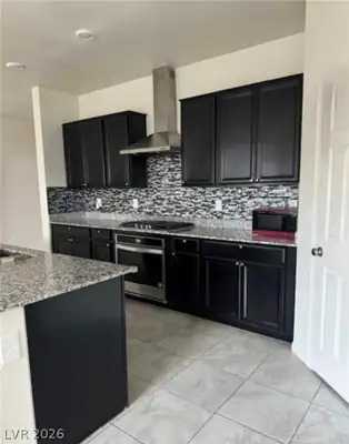 1630 Harvest Pecan Court Kitchen