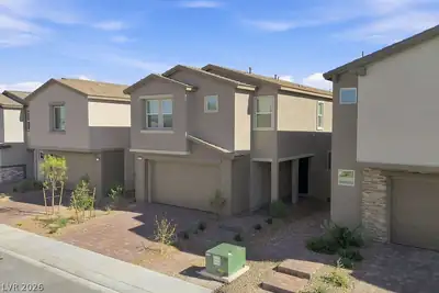 3631 Dusted Glow Avenue, Henderson