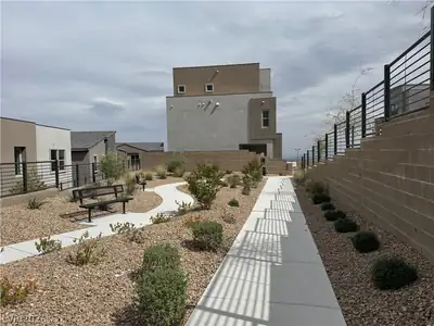 11540 Hawking Avenue Yard