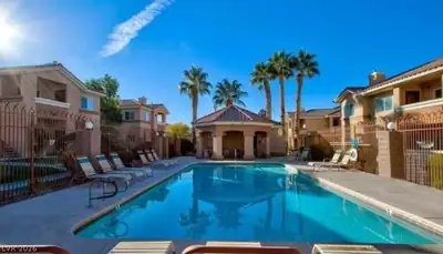 1050 East Cactus Avenue 2072, Las Vegas