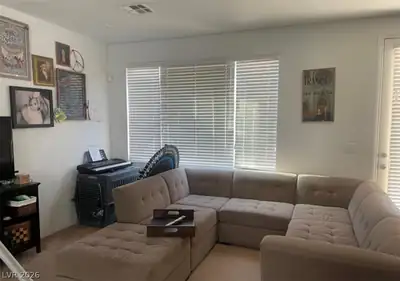 10425 Scotch Elm Avenue Living Room