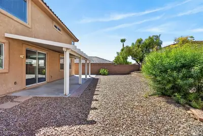 3799 Honey Ridge Court Yard