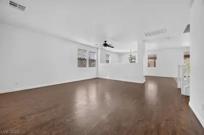 3799 Honey Ridge Court Living Room