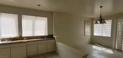 4774 Willow Glen Drive Dining Area