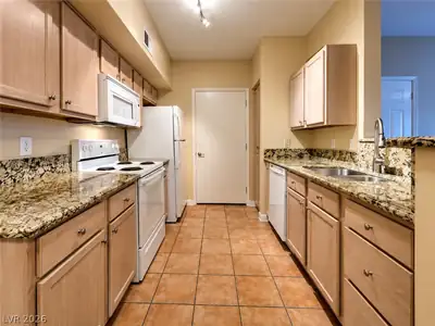 2615 West Gary Avenue 2056 Kitchen