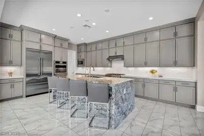 6675 DESERT CRIMSON Street, Las Vegas, NV 89148 Kitchen