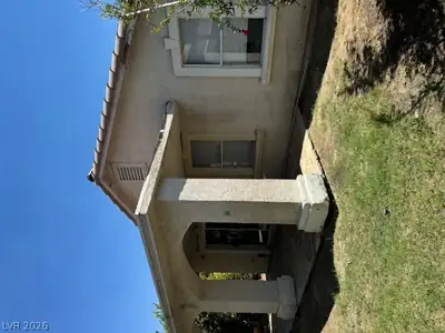 5523 Jose Leon Street Patio