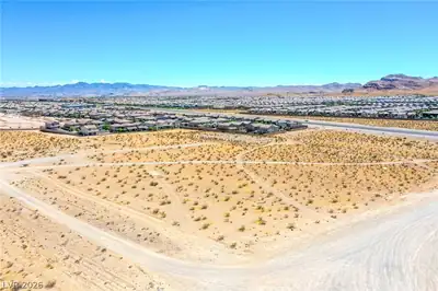 0 South East Corner of Hualapai & Pebble Lot