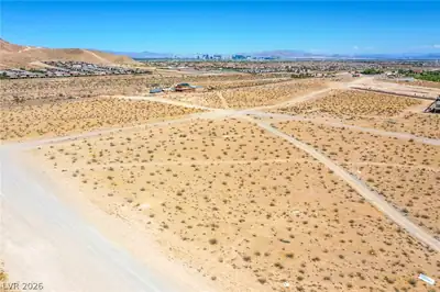 0 South East Corner of Hualapai & Pebble Lot