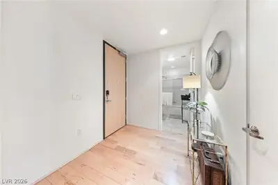 353 East Bonneville Avenue 573 Entry