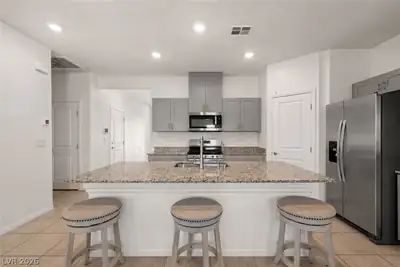 10959 Artisan Ranch Avenue Kitchen