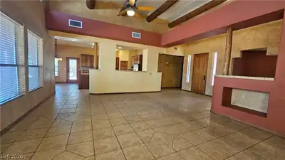 8152 Eagle Dancer Living Room
