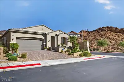 4 Bobado Lane Henderson, NV 89011