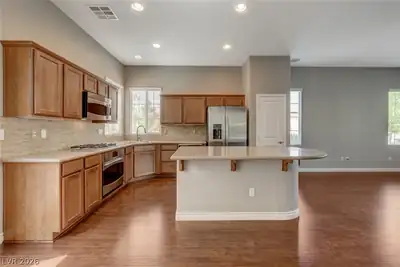 1797 Ardilea Street Kitchen