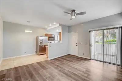 2201 Ramsgate Drive 911 Dining Area
