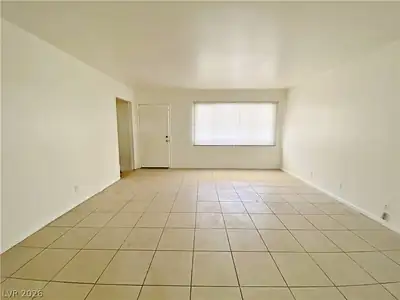 1904 Rexford Drive 3 Living Room