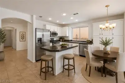 1601 Ghost Flower Court Kitchen