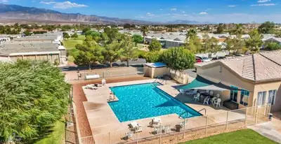 540 Montecito Drive Pool