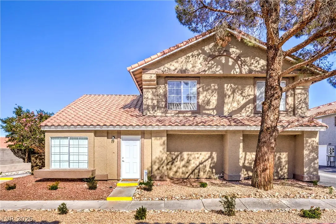 1332 Sunblossom Street