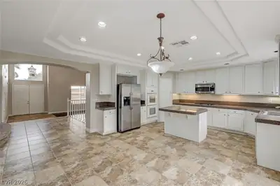6586 West Diablo Drive Kitchen