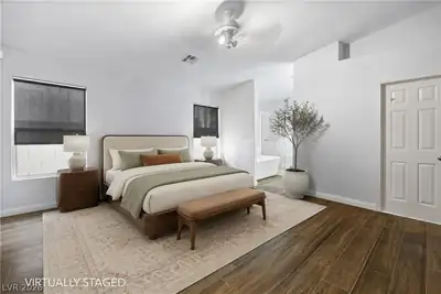 2536 Citrus Garden Circle Primary Bedroom