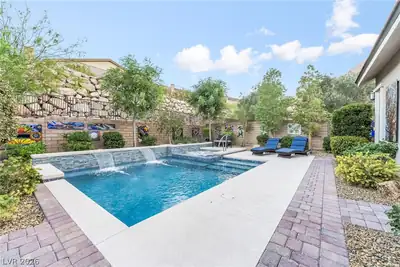 11111 Luna Blanca Drive Pool