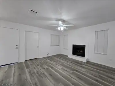 2742 Alicialynn Way A Living Room