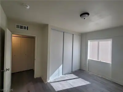 1317 Exley Avenue Bedroom