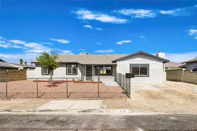 914 Palo Verde Drive Front of Structure