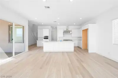 9992 Decano Ridge Street Kitchen