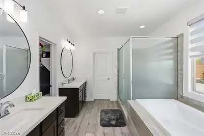 9096 Becket Ranch Court Primary Bathroom